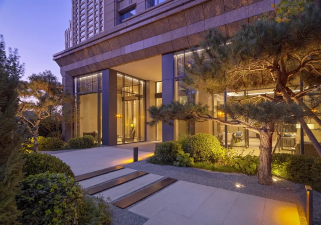 49a1da1f-7e0d-474d-9e43-5e02217f7357