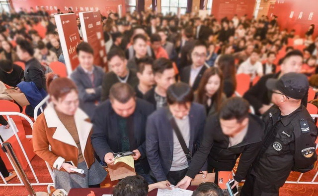 f00ba682-cd69-4a39-a792-2848c3669d7c