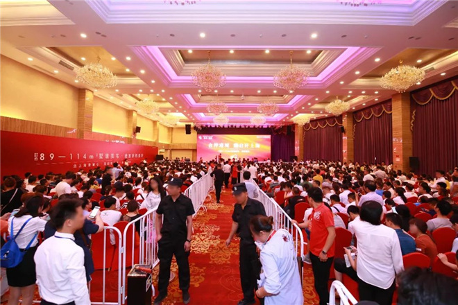 d0c5e32a-ba66-4a12-bd39-51d058ea047e