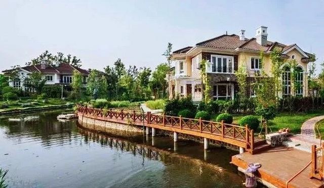 06edbf11-3778-415a-ab0c-abd839becba7