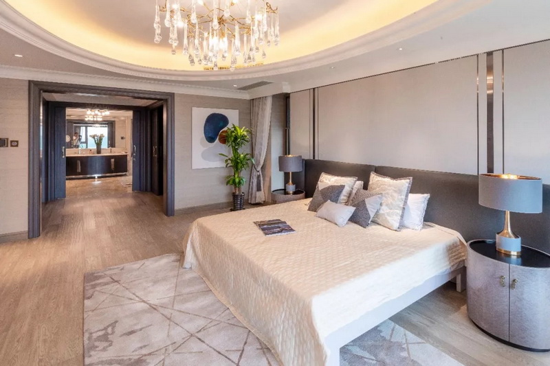 2e209ac7-bb5a-4967-a518-4e29289ae789