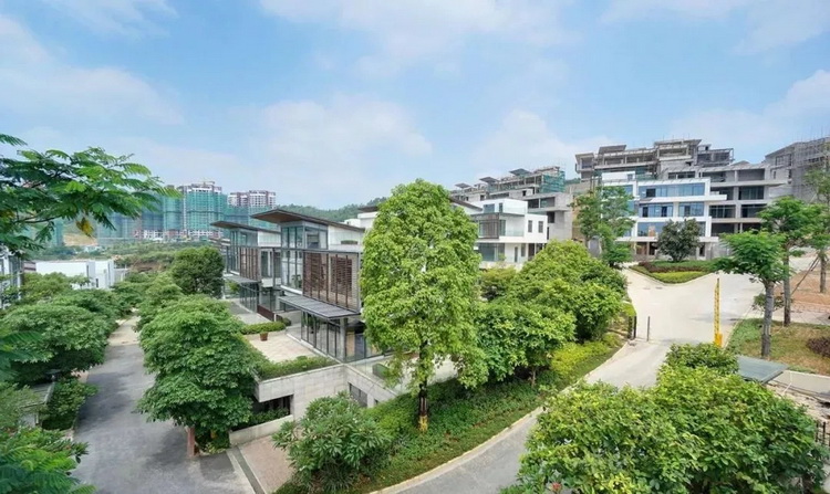 4f8ca165-6a77-4b3d-ae09-29e8cdb0e352