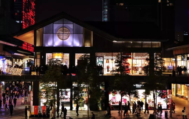 8ecbcff0-80b4-4a31-a16f-5240126716c8