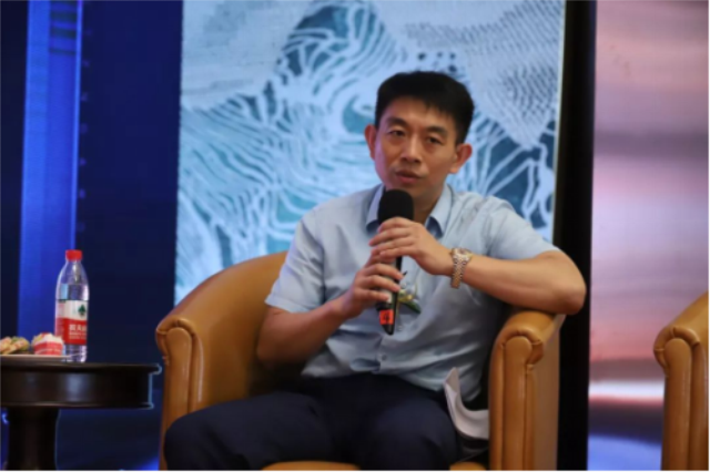 e9e6d3a9-21b5-42f7-abbe-555f62adae7b