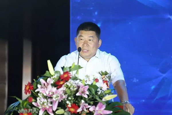 010e1dc5-cdbd-46e5-a1fe-2d7157dc29f5