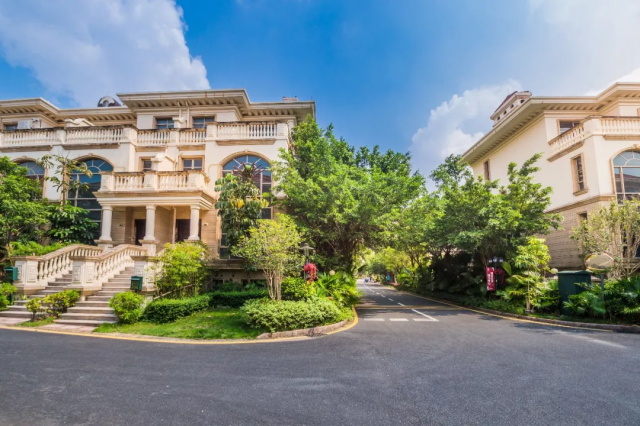 0f09c0dc-df97-4fb9-927f-f61c1f507547