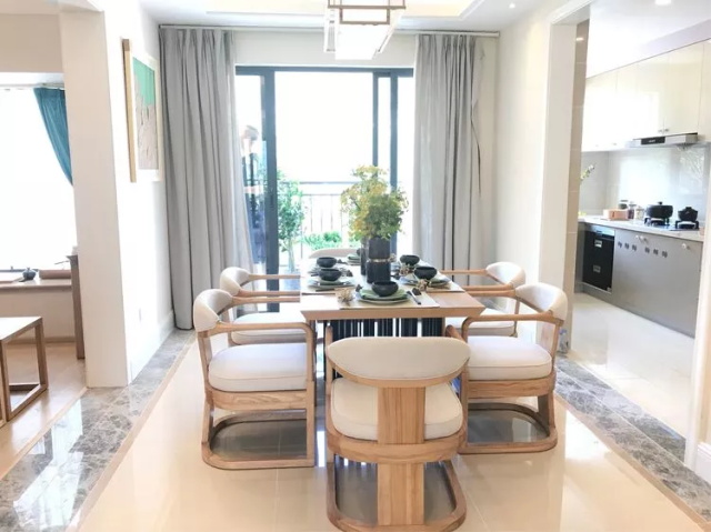 da024a62-1f41-4ec6-a859-c49f594b7938