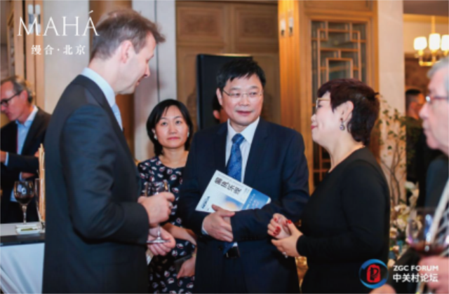 369efe71-a792-4832-83b8-21836f386b79