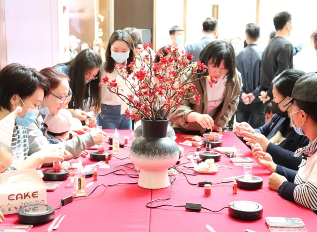 add5c370-d1ad-4572-9fae-7df1a596689b