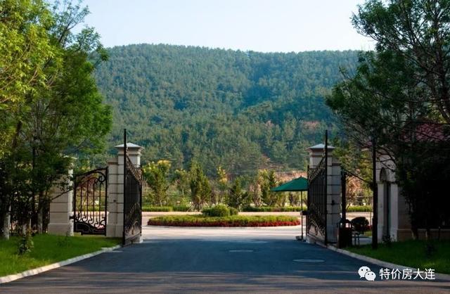 b04d46b8-f641-4261-a5cd-829f9fdae95f