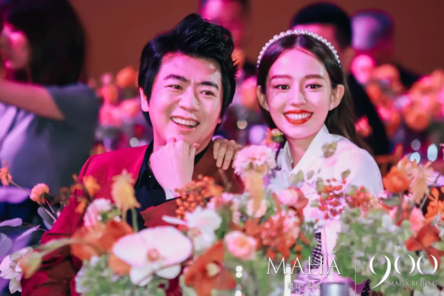 2a6565fe-366a-4617-b24e-96b11733cbad