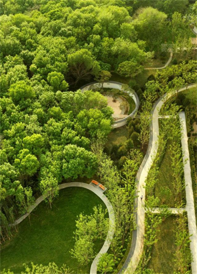 35ae6fdc-5f68-4f4b-ba7a-fcfd23e09593