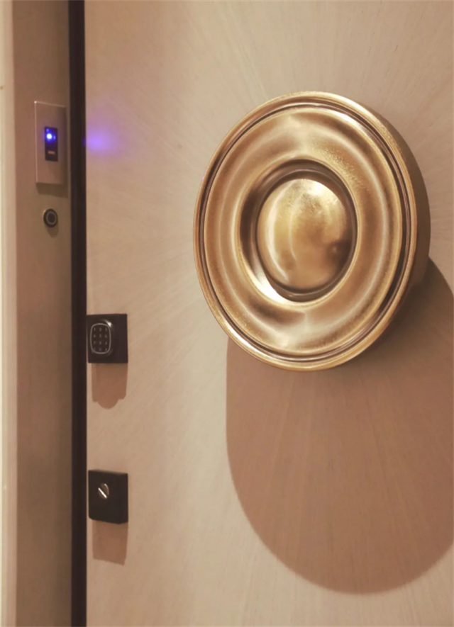 ca9573da-1b1e-4cf5-bb6a-e892c2abb74b