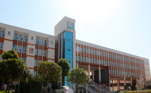 59cd2cc5-6f42-47cf-a8d9-47634305c1ec