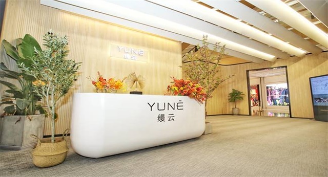 e2a2510e-7f63-477f-8d1e-6e99d17997a6