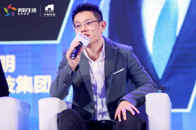 8c1fdabe-7b87-4513-8bdc-a629d343485c