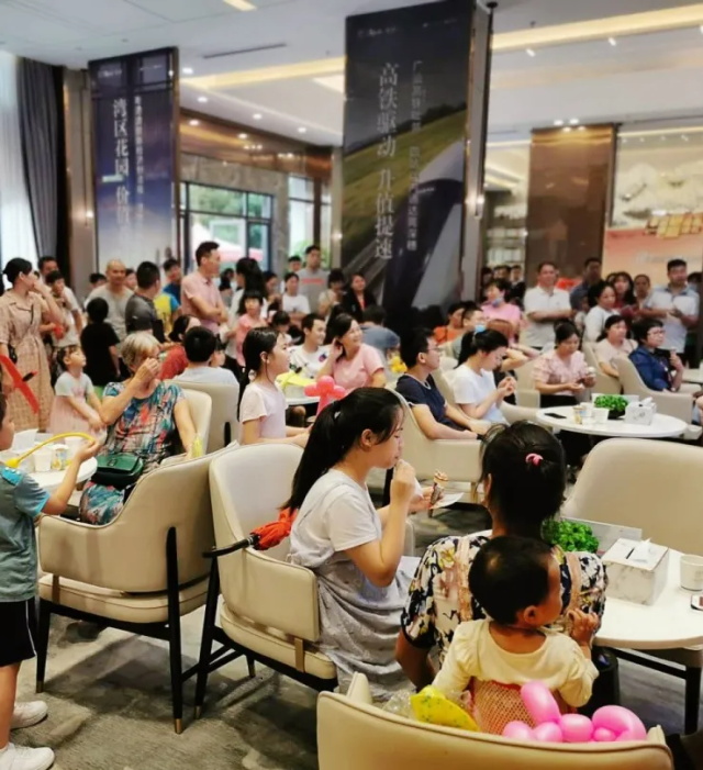 ed076c35-9dce-4f94-be28-7aa6c2f37ceb