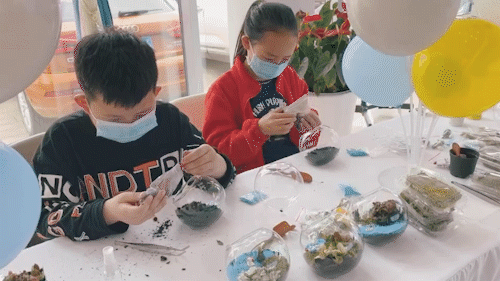 f3801928-6a13-491c-b15a-4e58337e920a