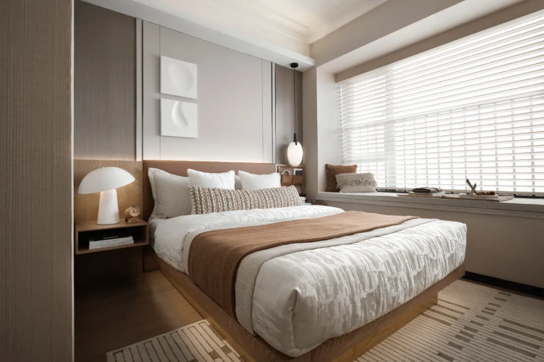 6376939469223398812583123