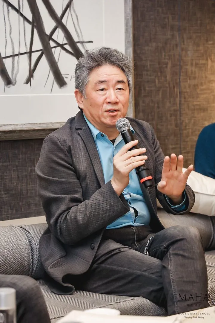 6377222573360761688954596