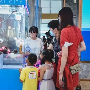 6377447415409703675490775