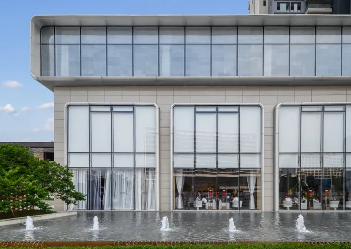 6377448967749937537802294