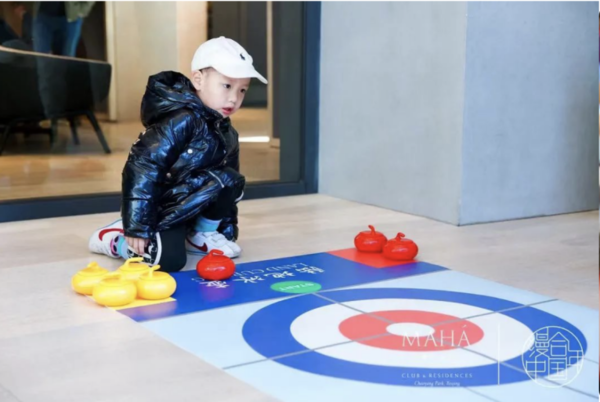 6378296292821834768422285