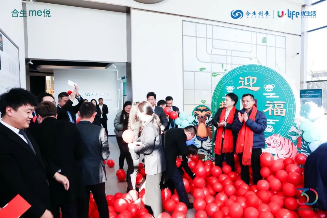 6378304359511769824071060