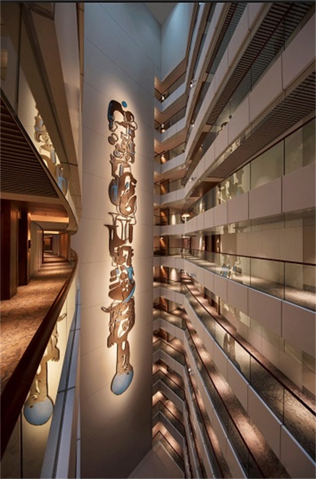 6378797179147596411322994