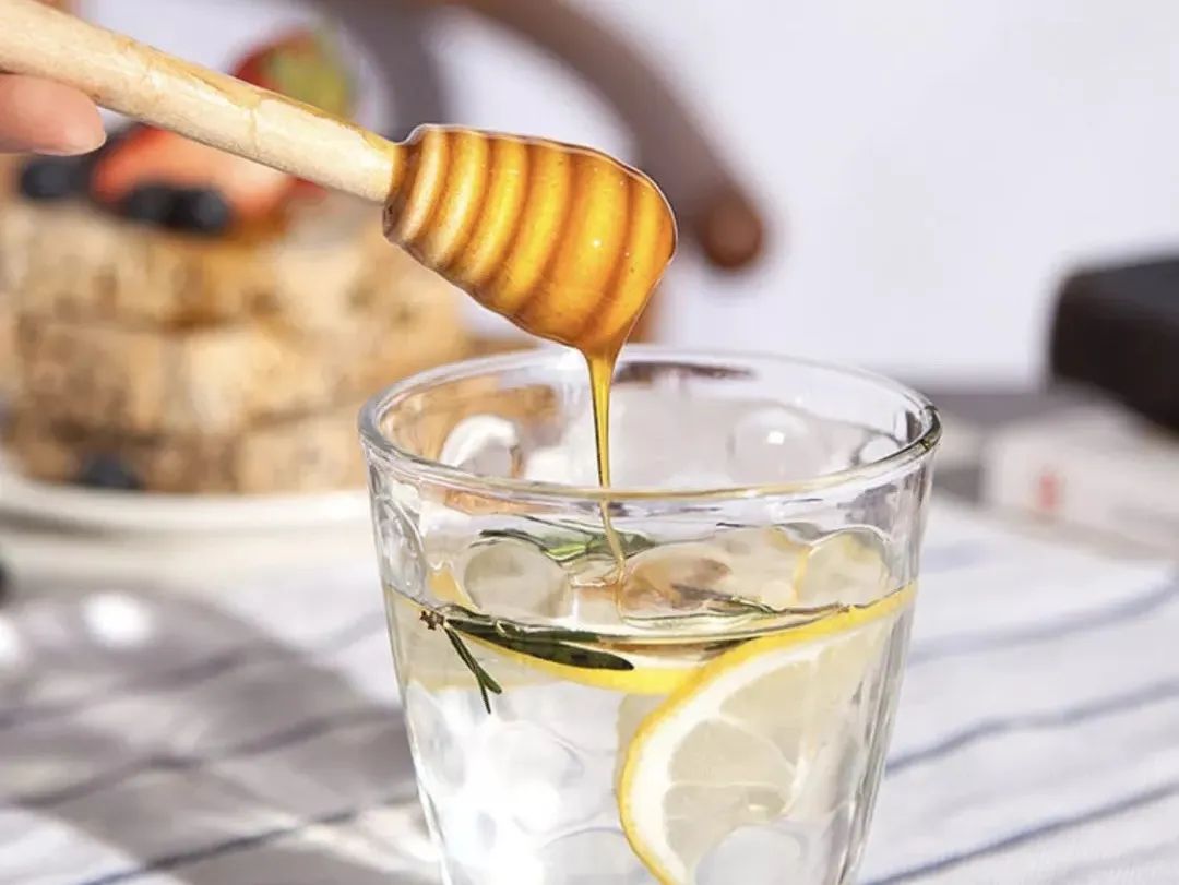 6379012893746127261047637