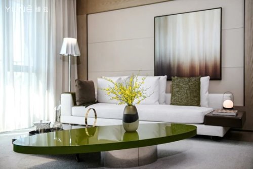 6379037058578951305382394