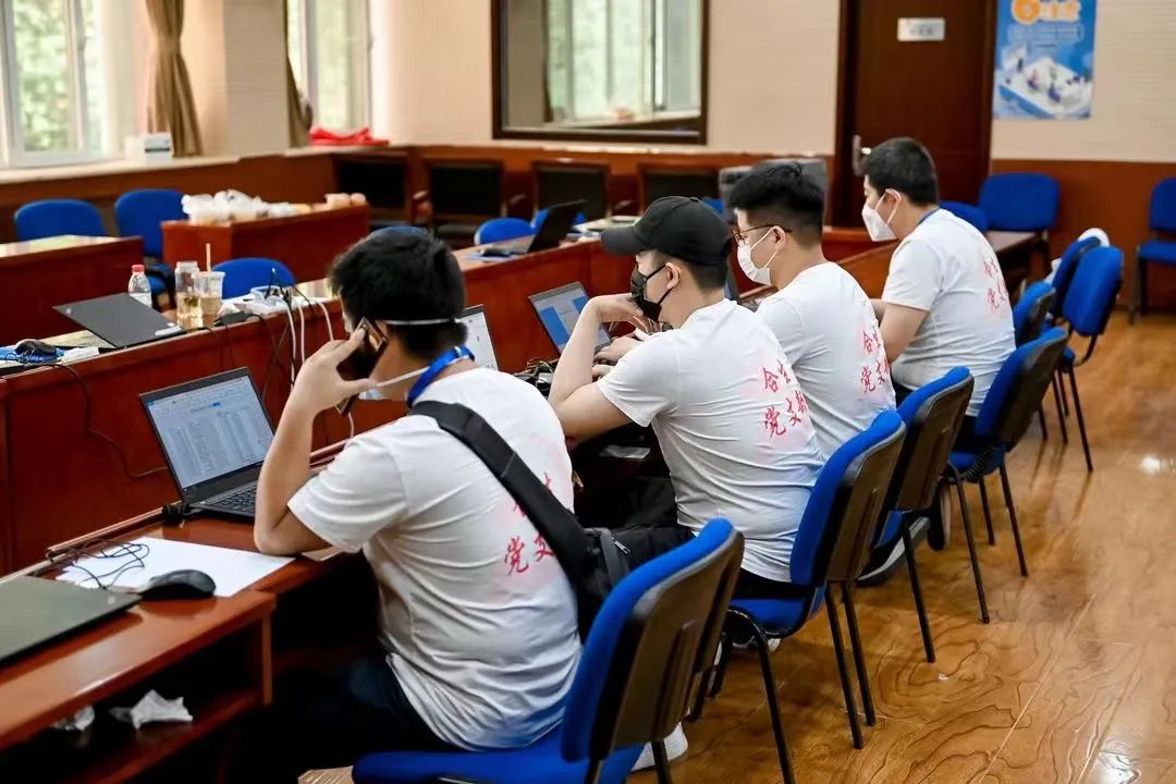 6379038051989693135242767