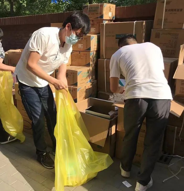 6379038052110003409943890