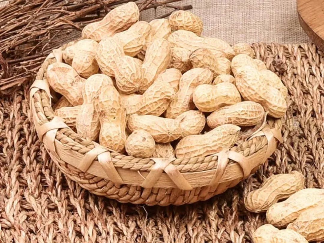 6379382372841336044520465