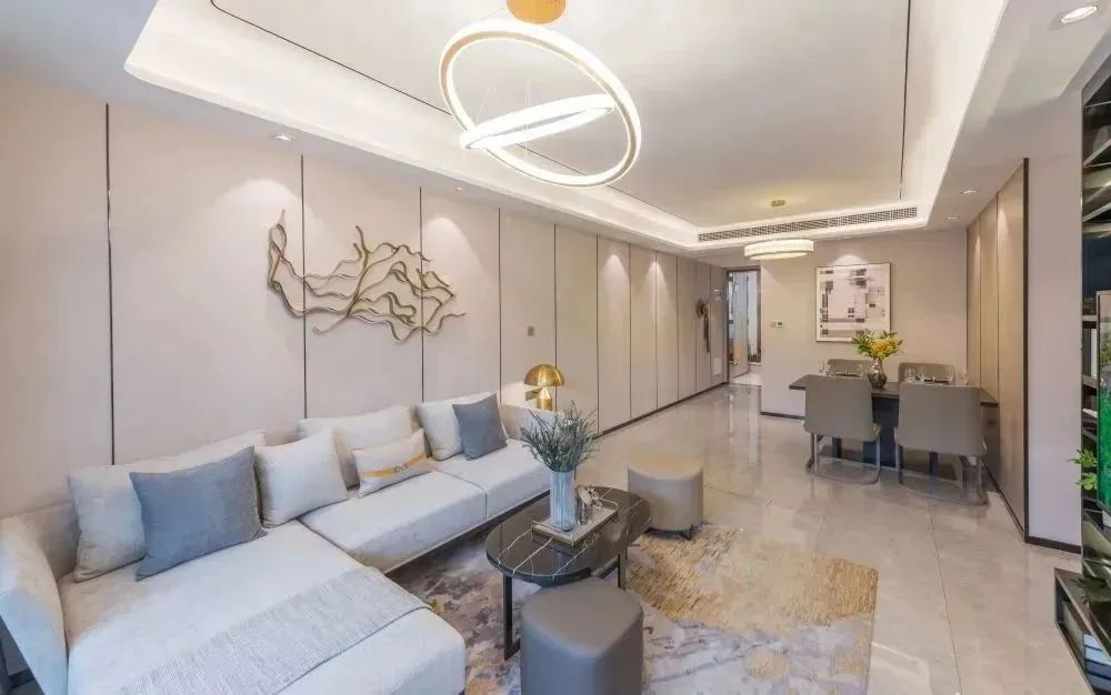 6381551010320098991466051